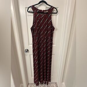 Polkadot maxi dress from Banana Republic. Super flattering!